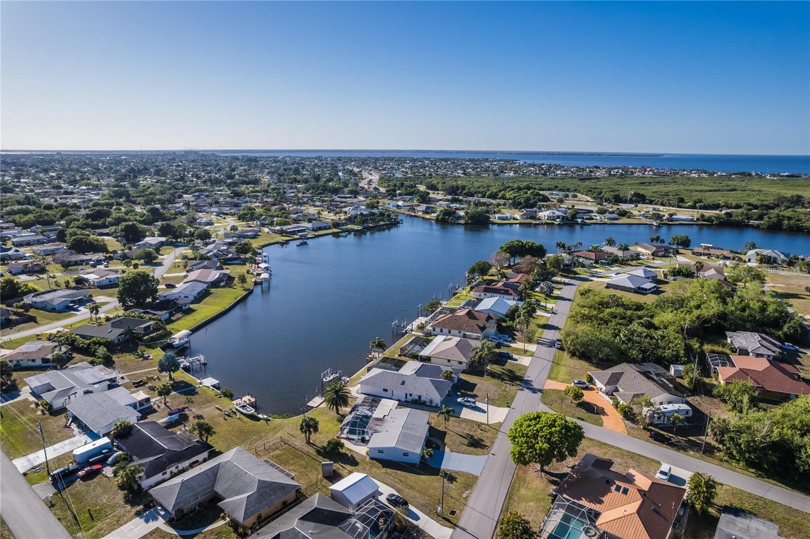 201 E TARPON BLVD NW, PORT CHARLOTTE, FL, 33952