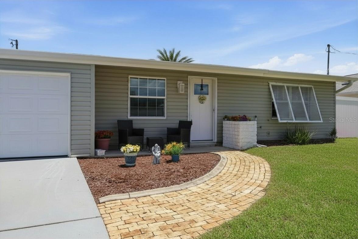 201 E TARPON BLVD NW, PORT CHARLOTTE, FL, 33952