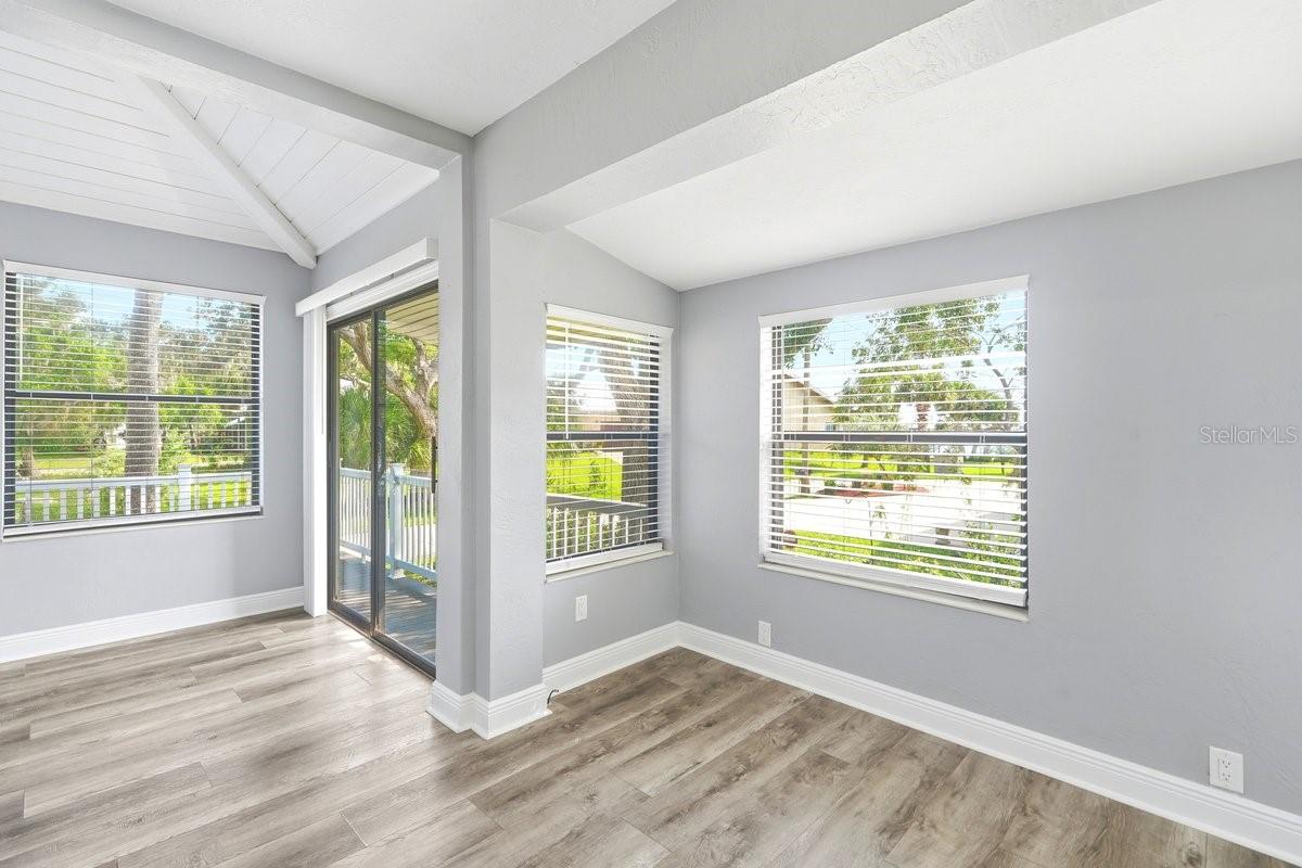 105 MCDONALD ST, SOUTH DAYTONA, FL, 32119
