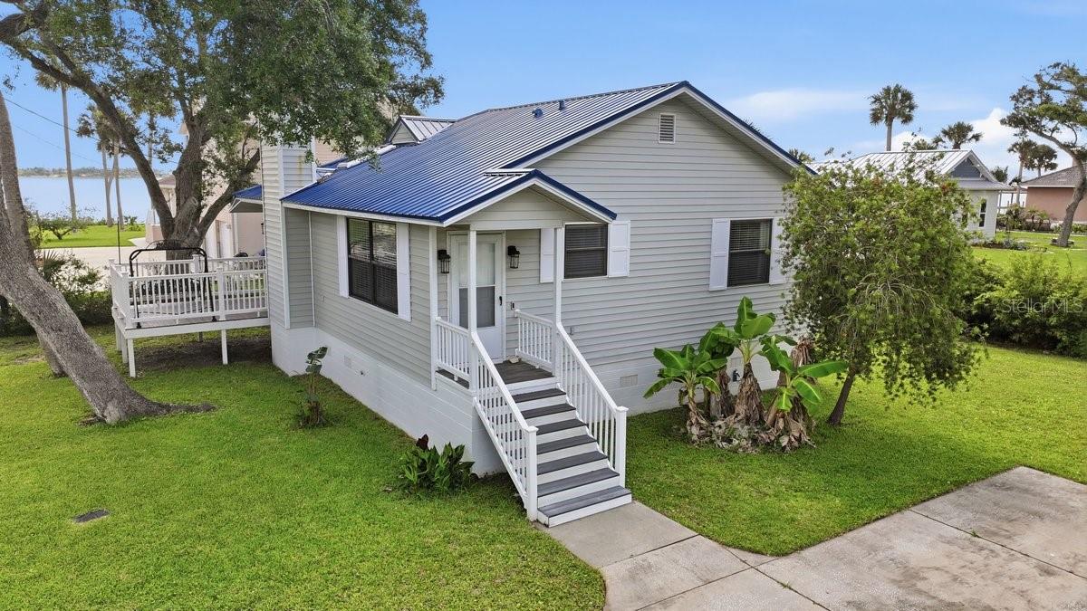 105 MCDONALD ST, SOUTH DAYTONA, FL, 32119