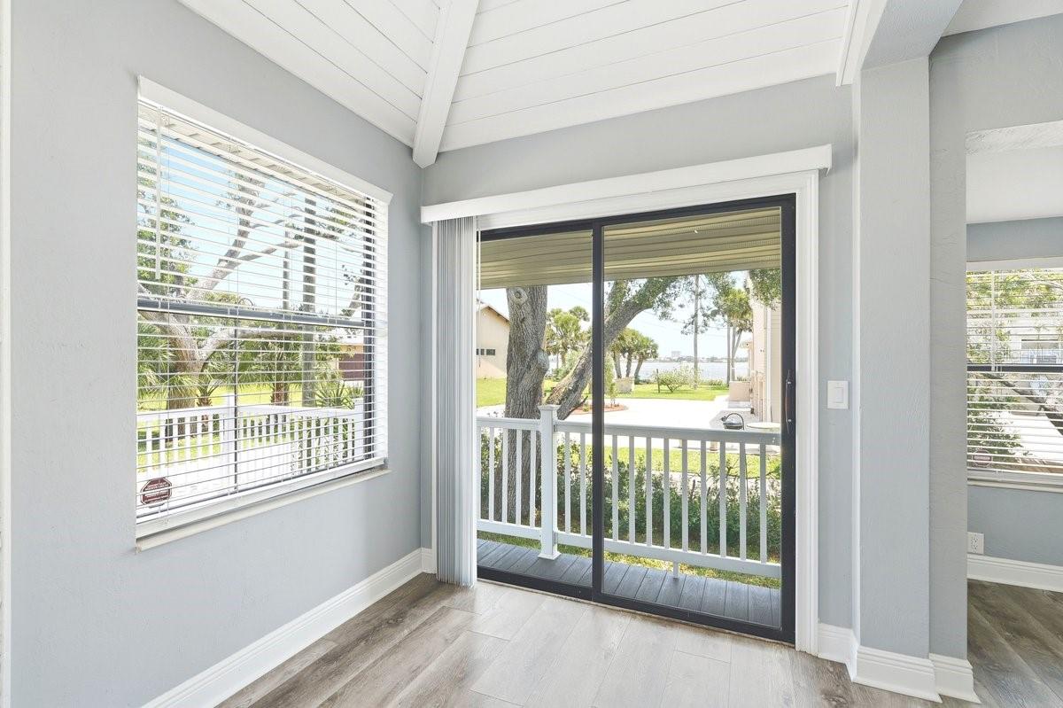 105 MCDONALD ST, SOUTH DAYTONA, FL, 32119