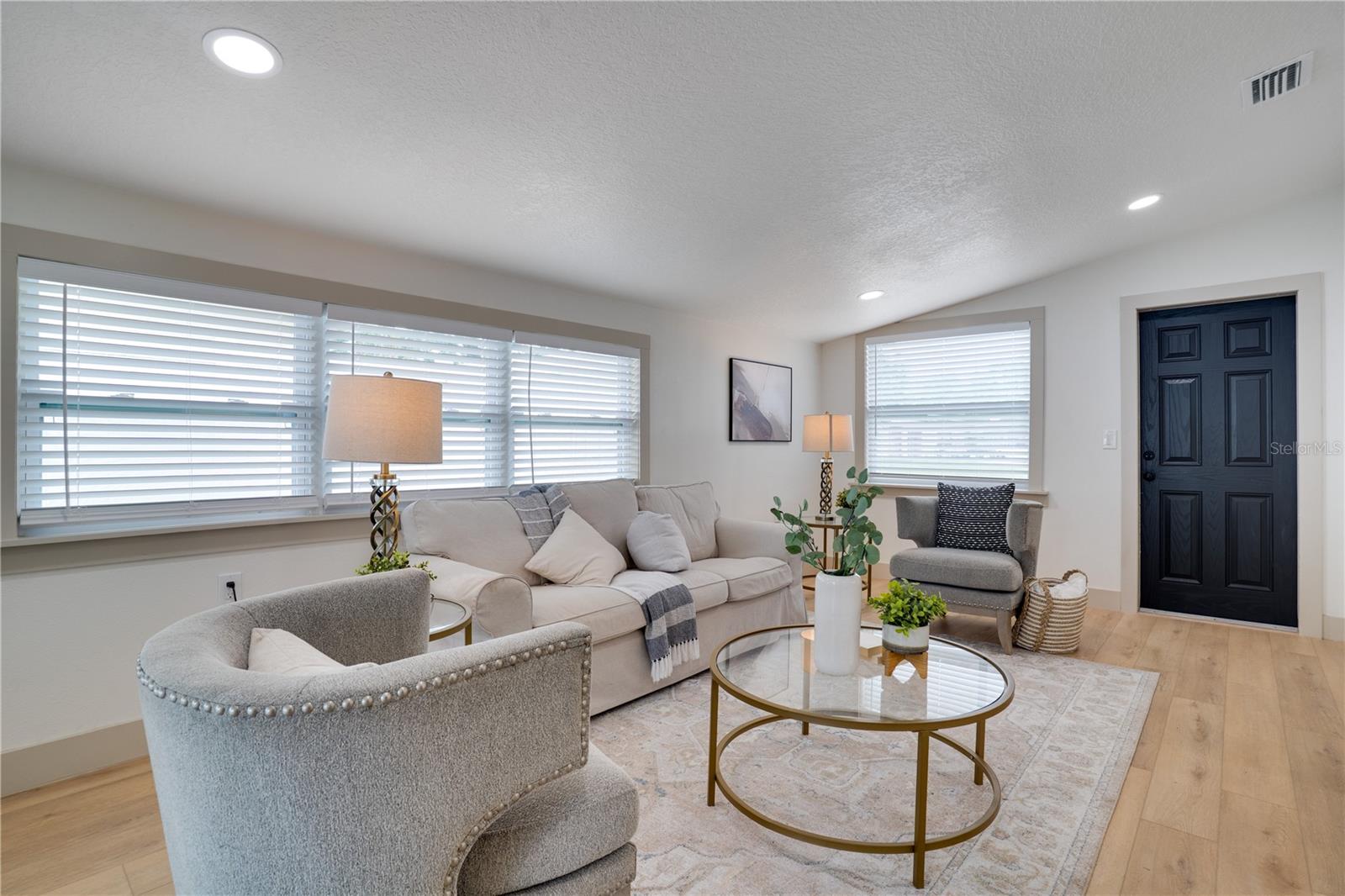 6346 35TH AVE N, ST PETERSBURG, FL, 33710