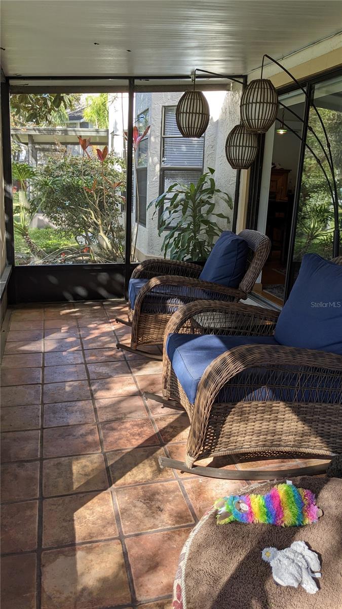 46 EMERALD BAY DR, OLDSMAR, FL, 34677