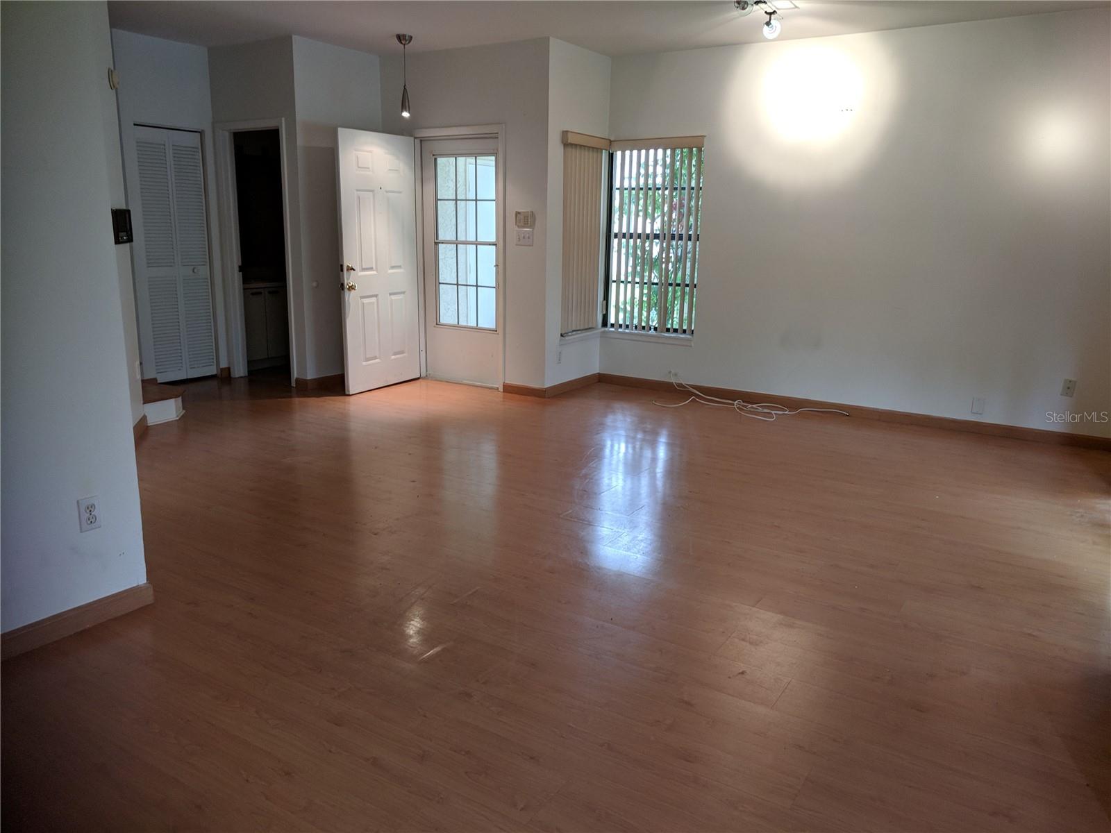 46 EMERALD BAY DR, OLDSMAR, FL, 34677
