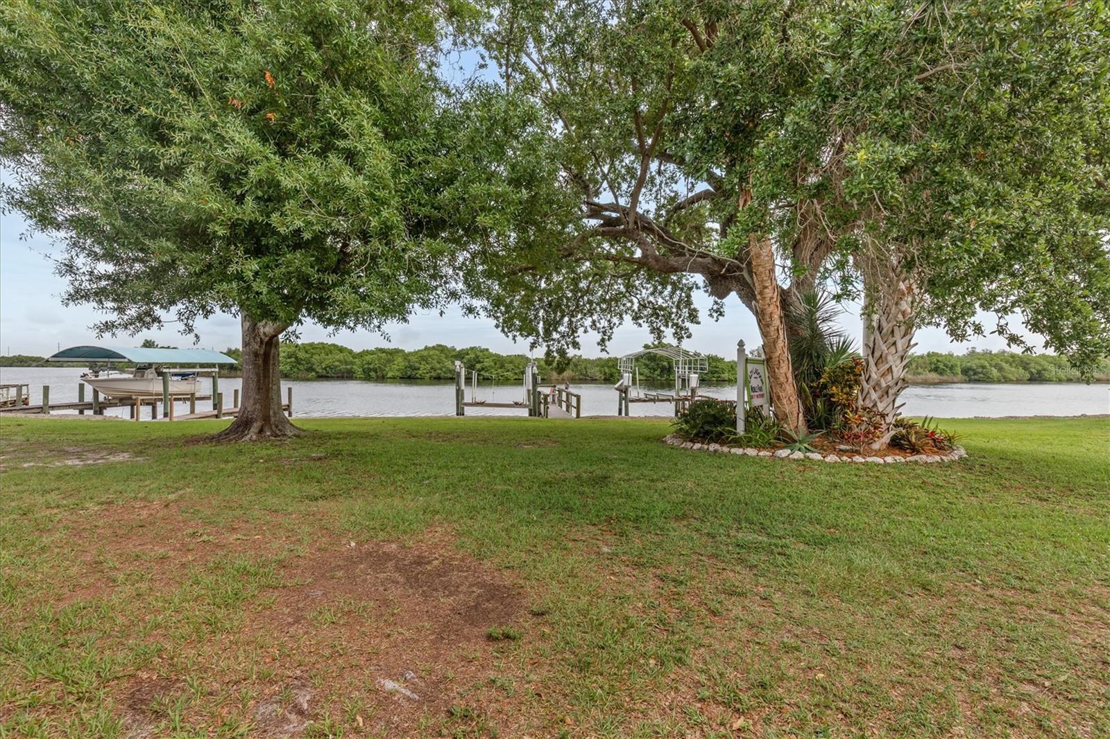 8320 RIVERSIDE DR #99, PUNTA GORDA, FL, 33982