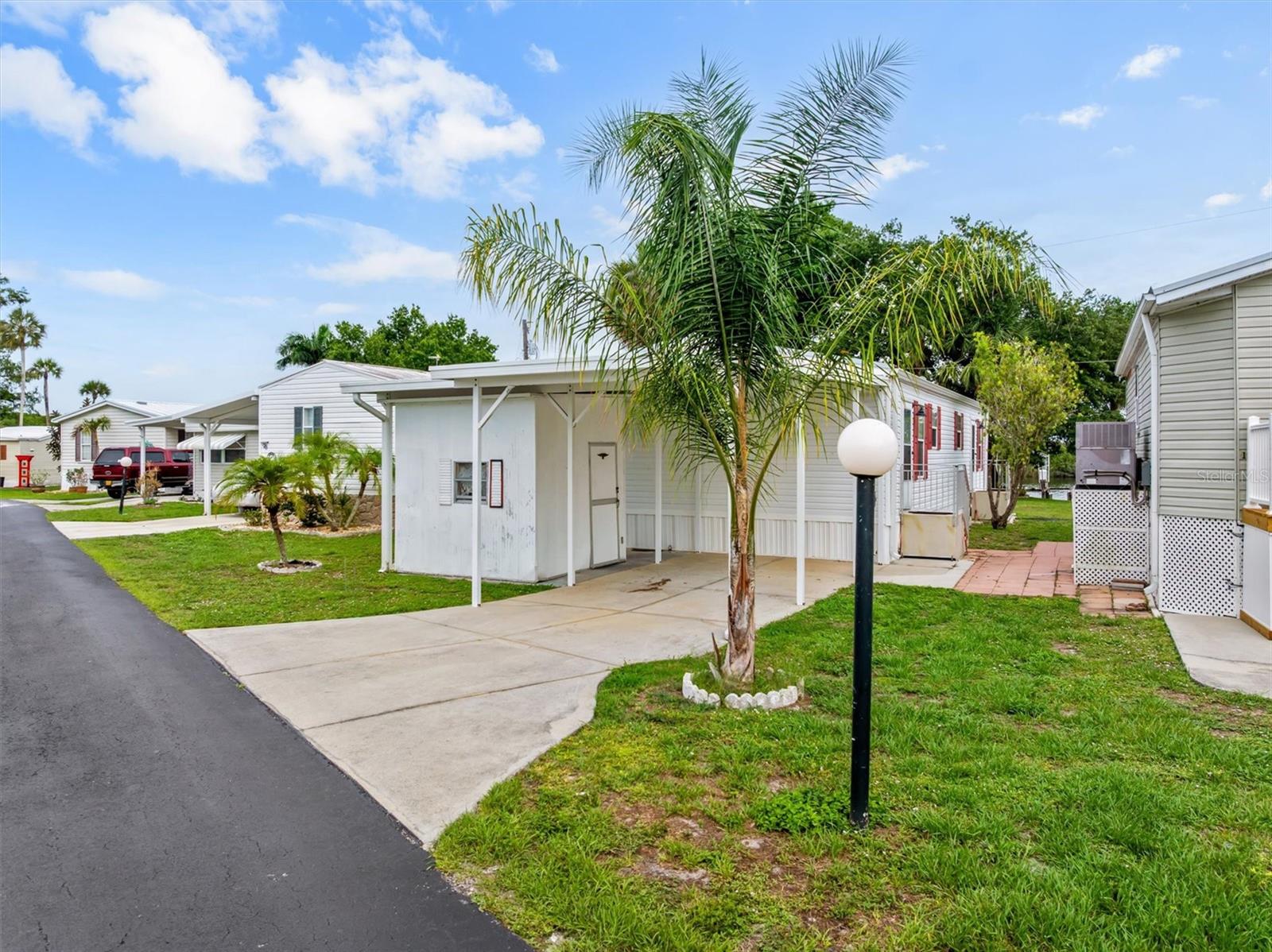 8320 RIVERSIDE DR #99, PUNTA GORDA, FL, 33982