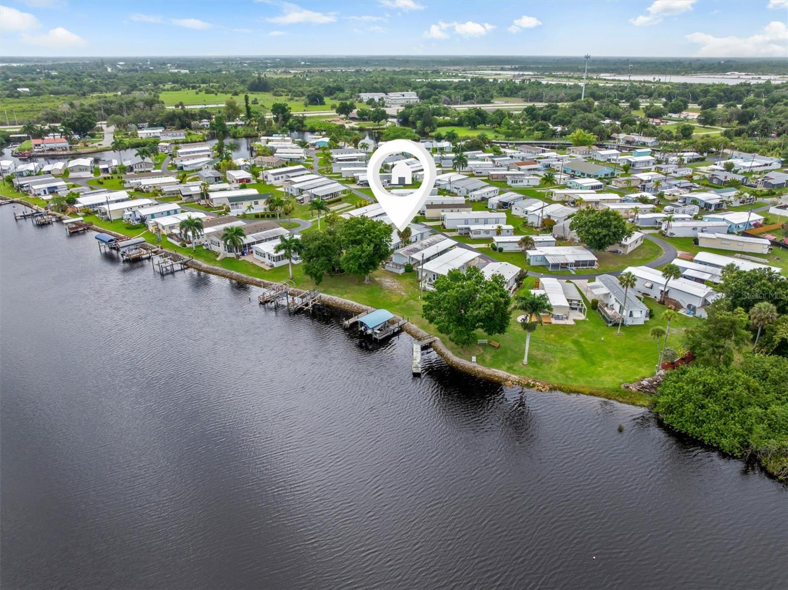 8320 RIVERSIDE DR #99, PUNTA GORDA, FL, 33982