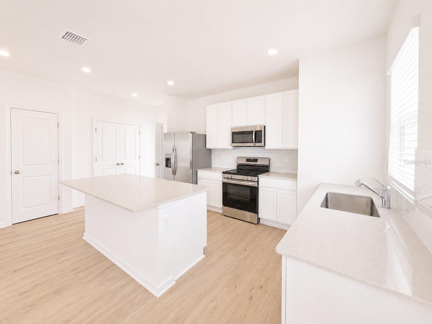 5115 LOYALTY DR, ST CLOUD, FL, 34772