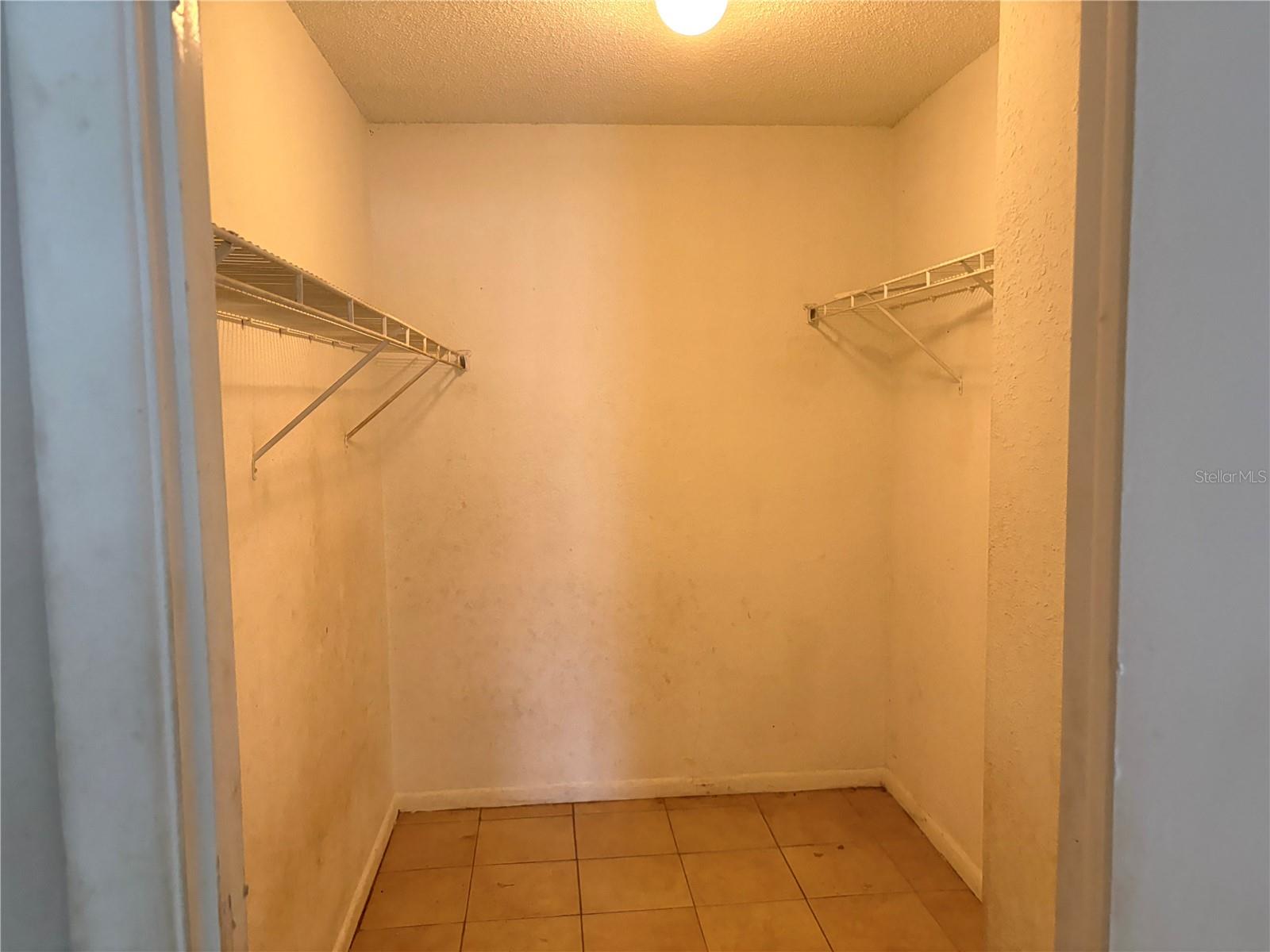 524 WYNNWOOD DR, BRANDON, FL, 33511