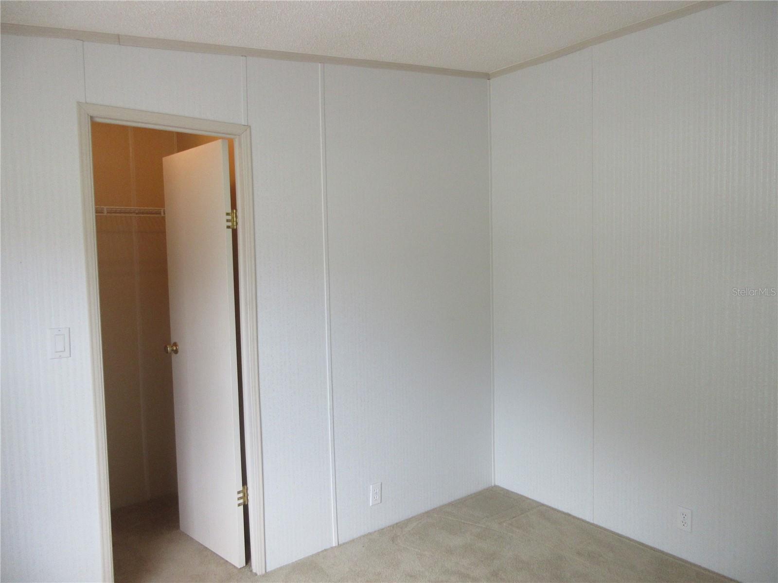 2562 SE 178TH AVE, SILVER SPRINGS, FL, 34488