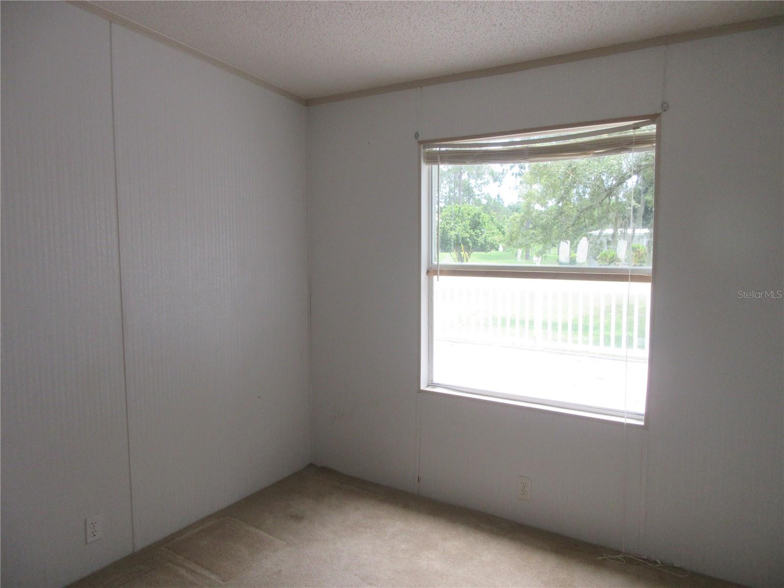 2562 SE 178TH AVE, SILVER SPRINGS, FL, 34488
