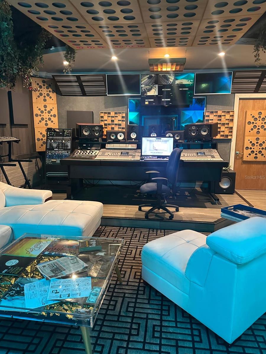 2251 GRAND AVE, FORT MYERS, FL, 33901