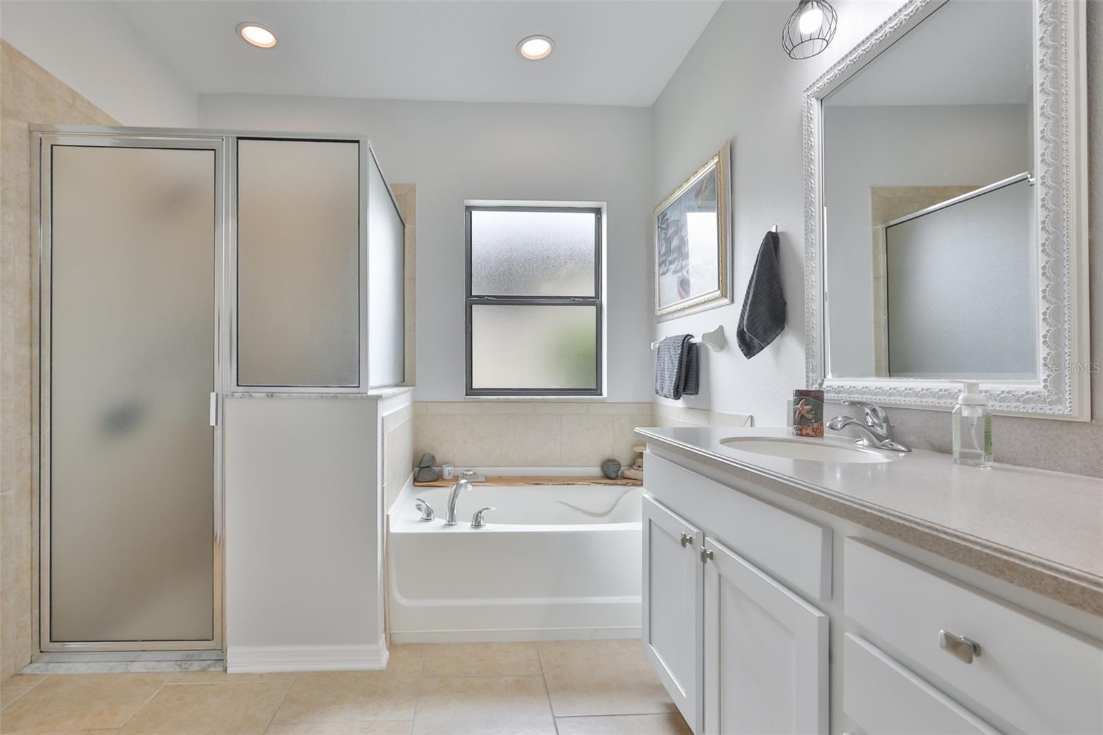 5305 MOON SHELL DR, APOLLO BEACH, FL, 33572