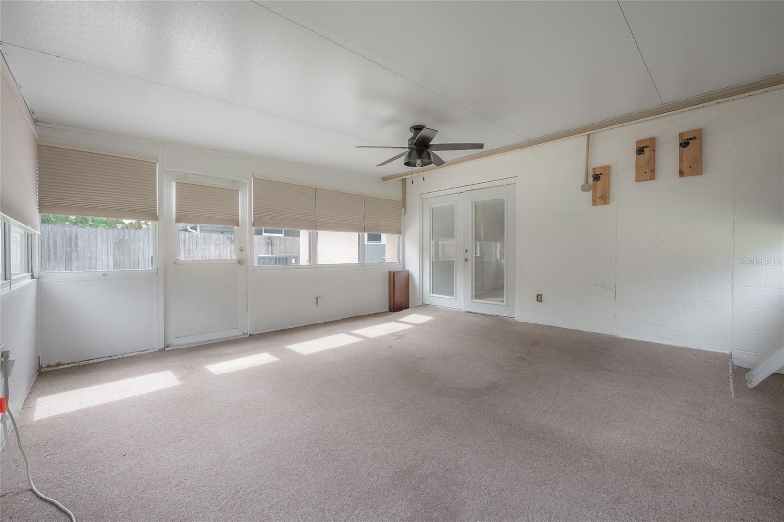 8235 VASSAR CIR, TAMPA, FL, 33634