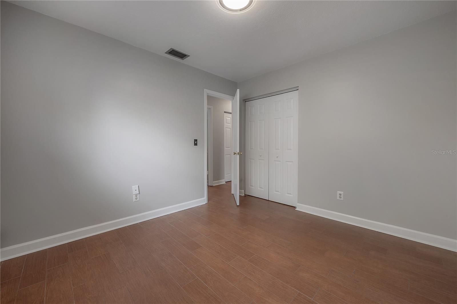 8235 VASSAR CIR, TAMPA, FL, 33634