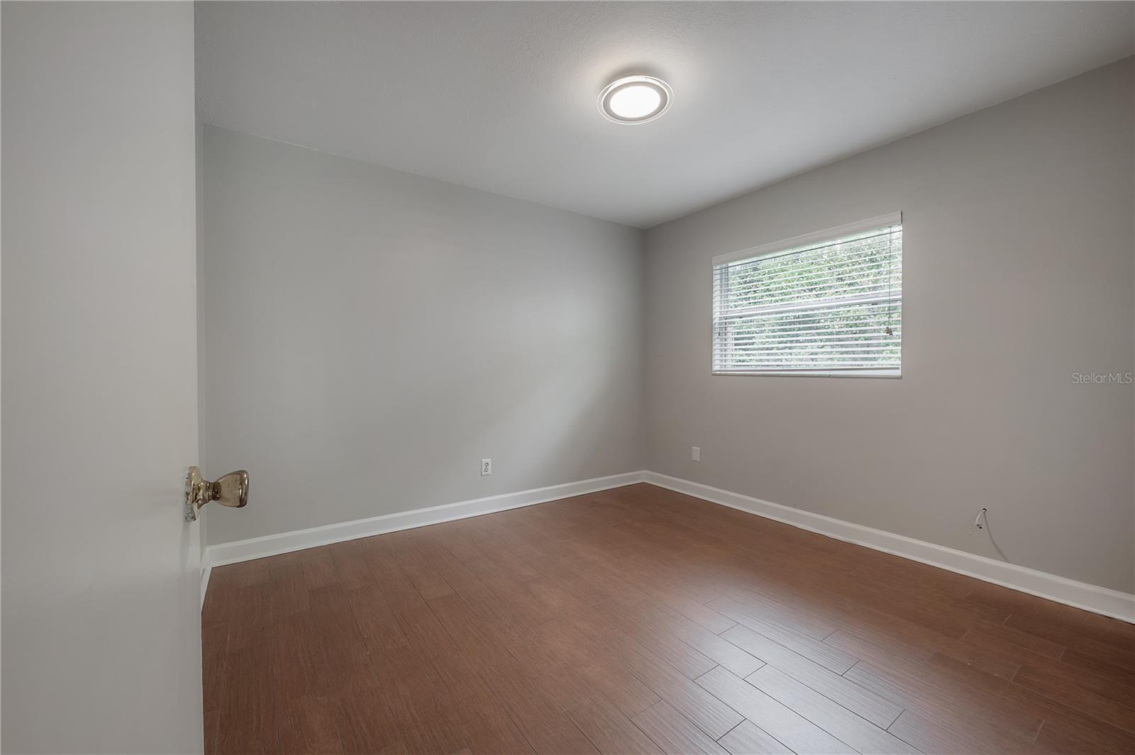 8235 VASSAR CIR, TAMPA, FL, 33634