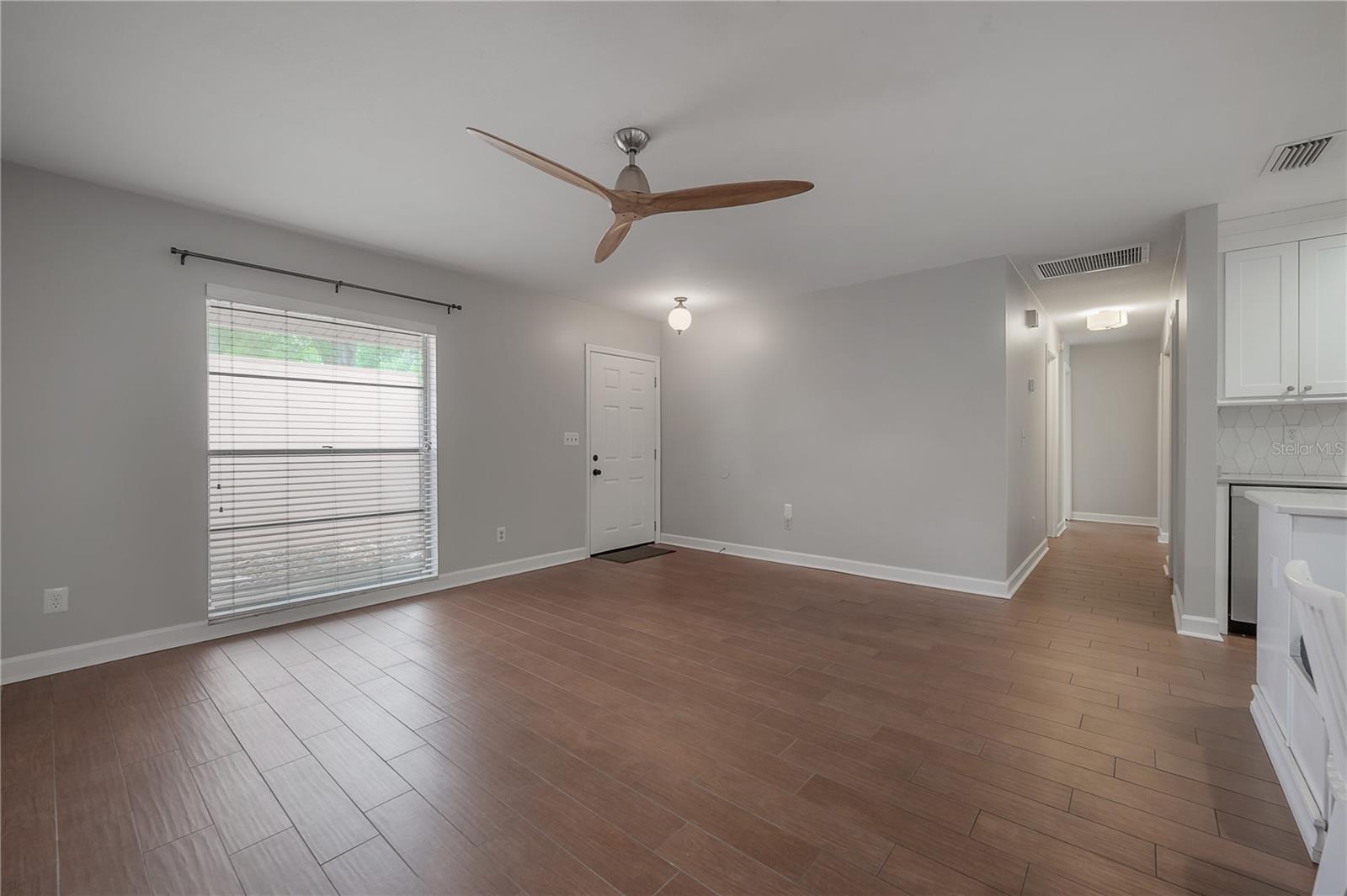 8235 VASSAR CIR, TAMPA, FL, 33634