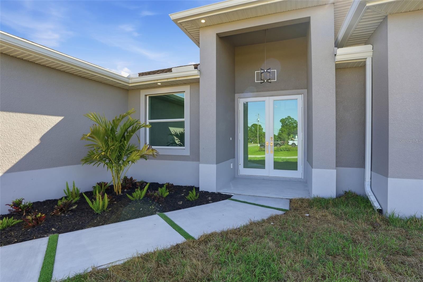 429 PALMYRA AVE, LEHIGH ACRES, FL, 33974