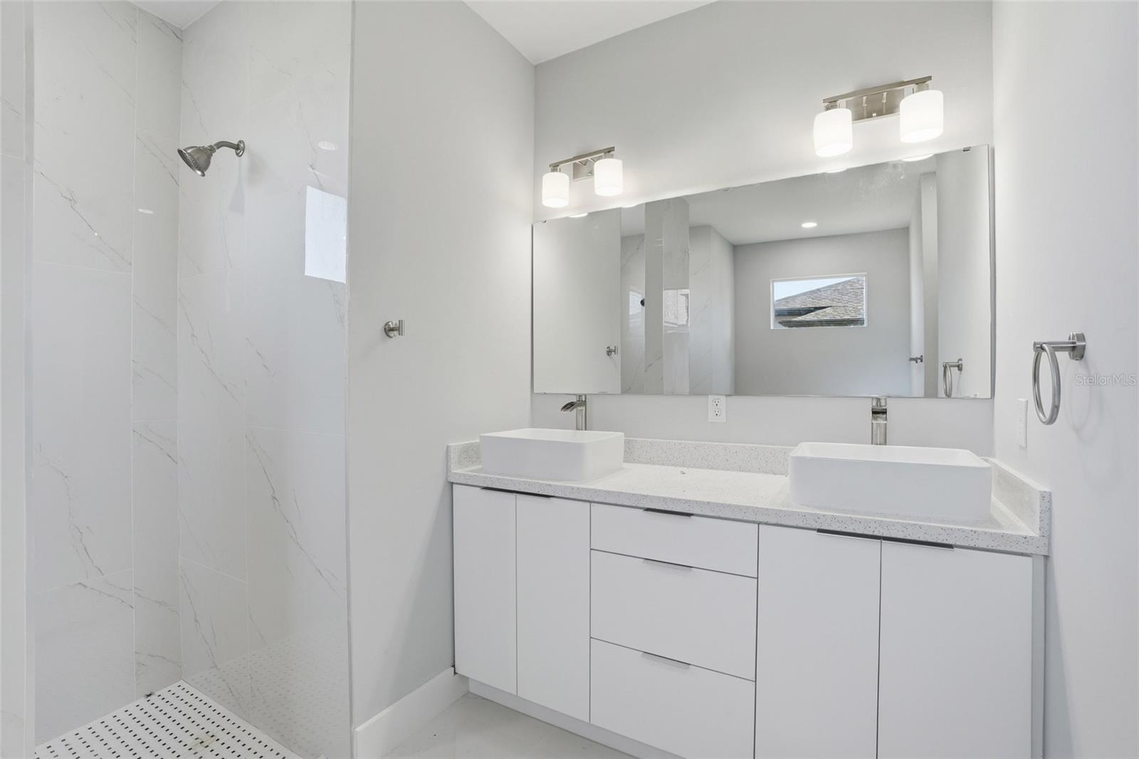 429 PALMYRA AVE, LEHIGH ACRES, FL, 33974