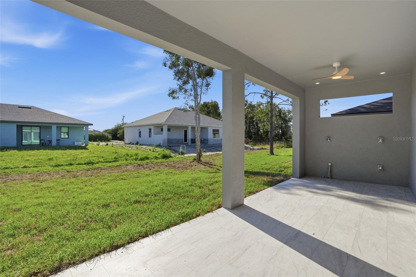 429 PALMYRA AVE, LEHIGH ACRES, FL, 33974