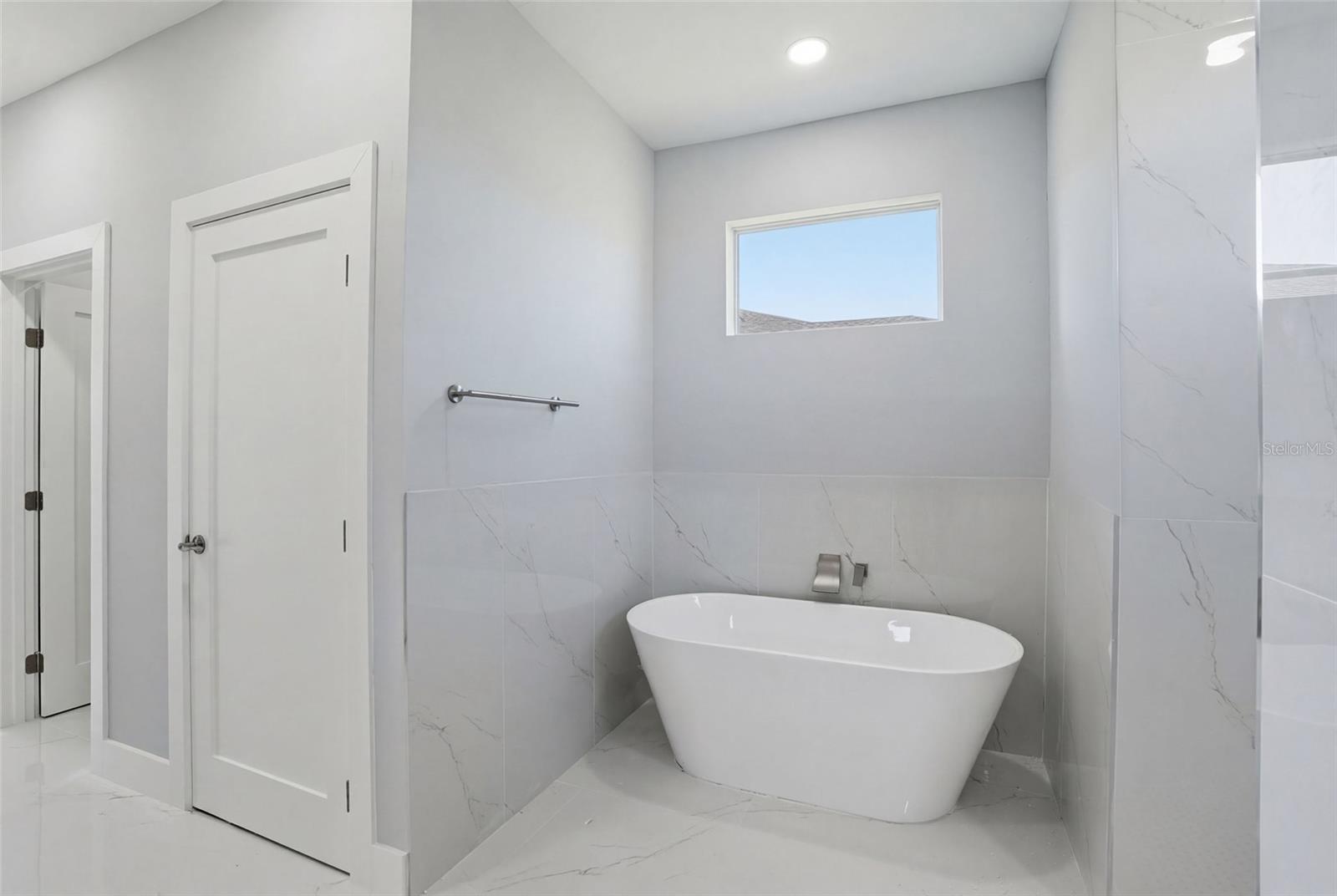 429 PALMYRA AVE, LEHIGH ACRES, FL, 33974