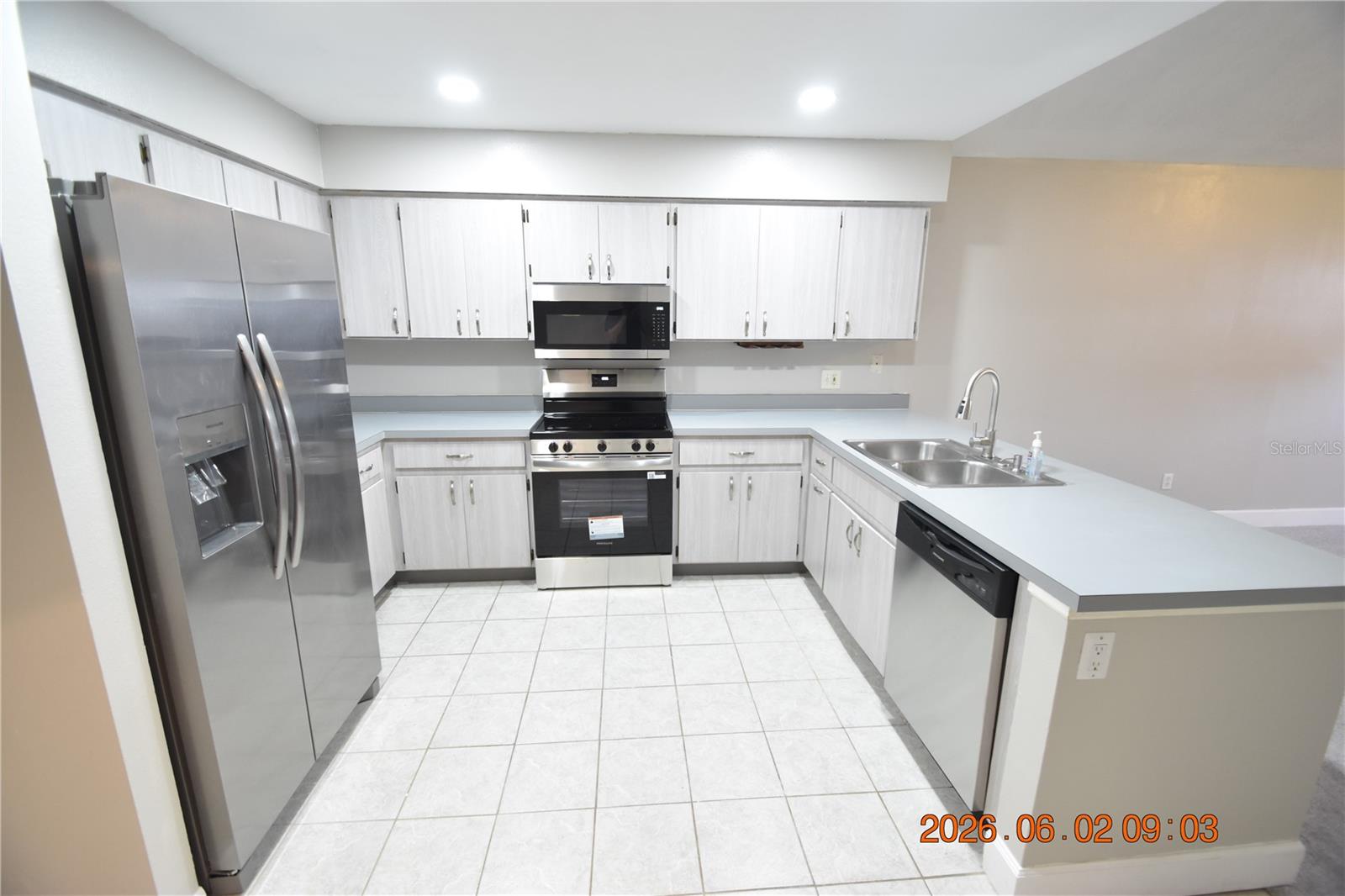 23223 CLUB VILLAS DR #23223, LAND O LAKES, FL, 34639