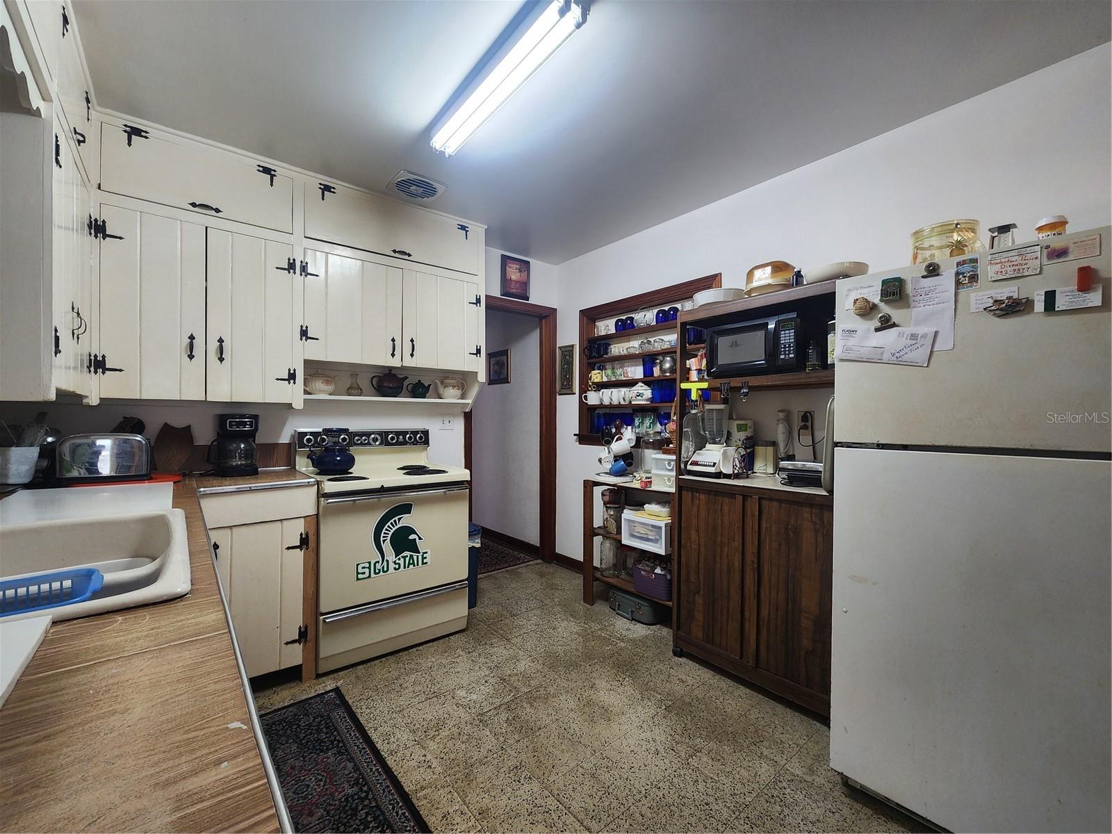 1604 28TH ST W, BRADENTON, FL, 34205
