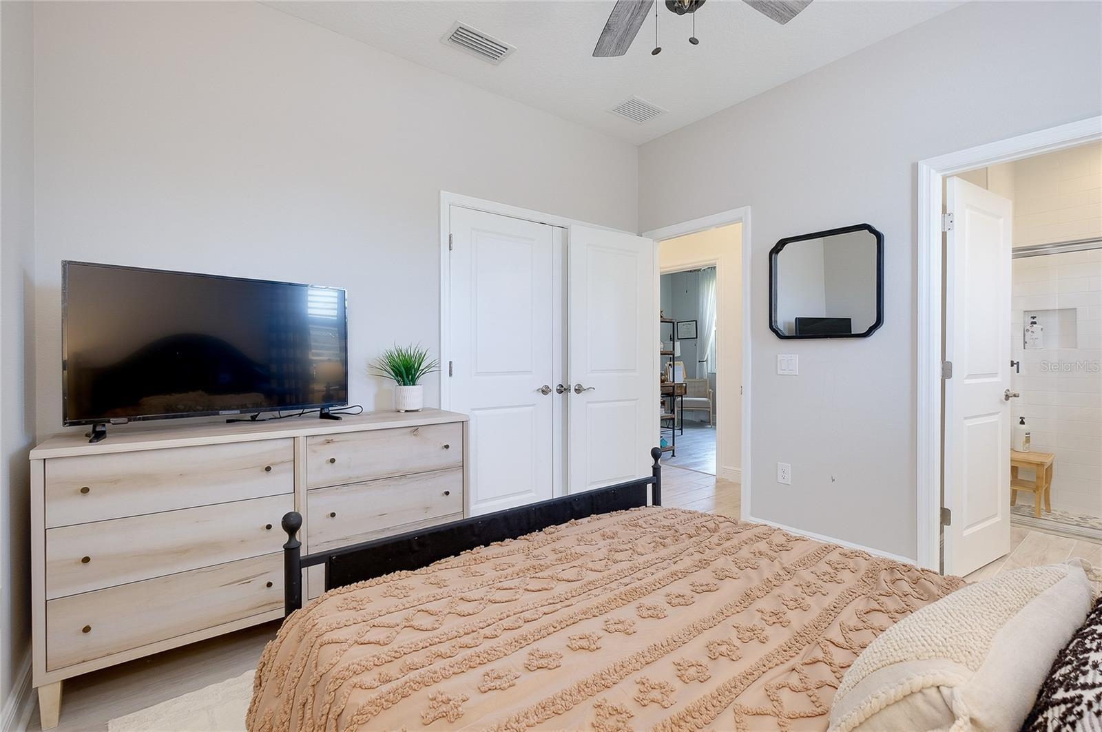 11484 MONTSERRAT DR, VENICE, FL, 34293