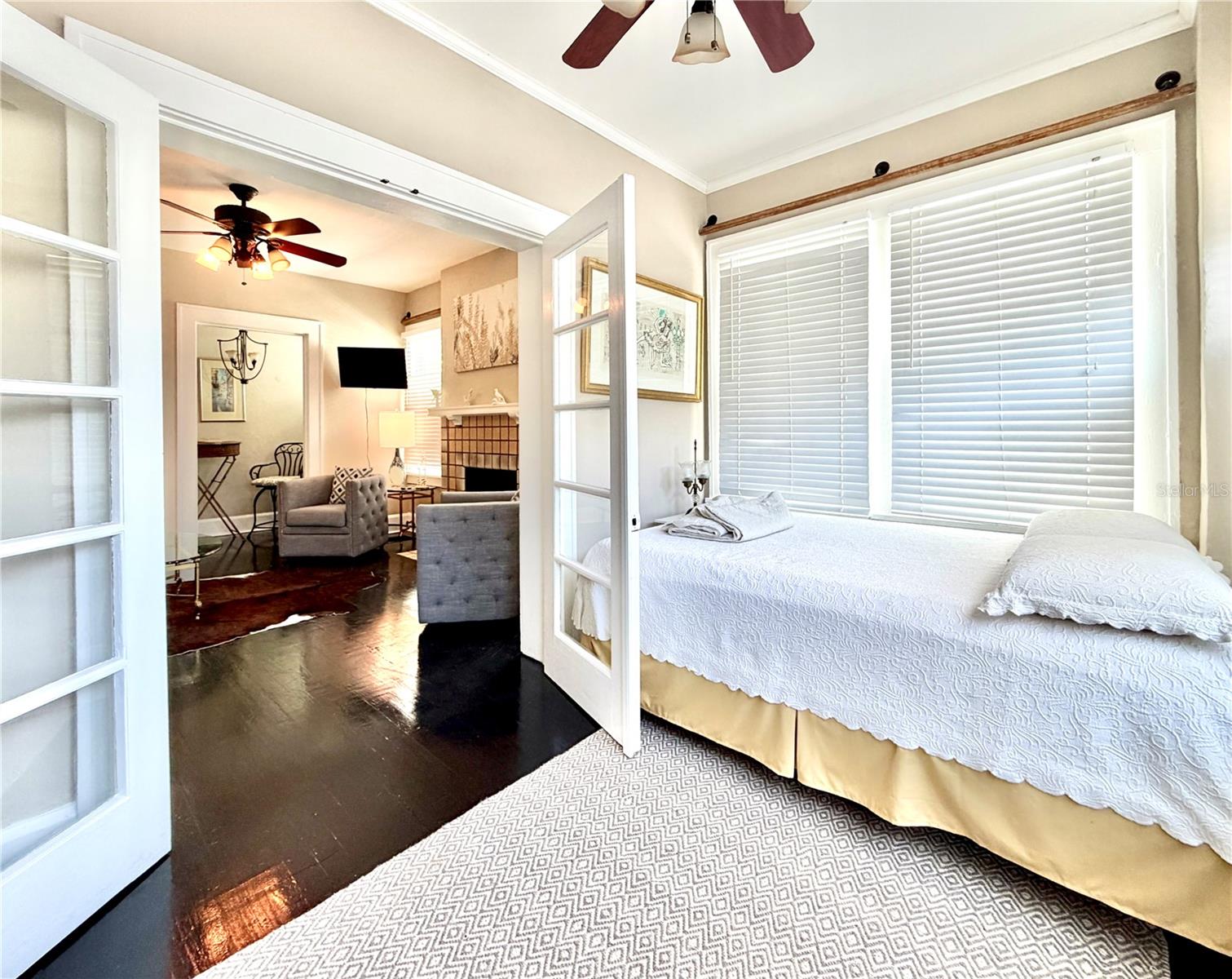 2014 JACKSON ST N #2, ST PETERSBURG, FL, 33704