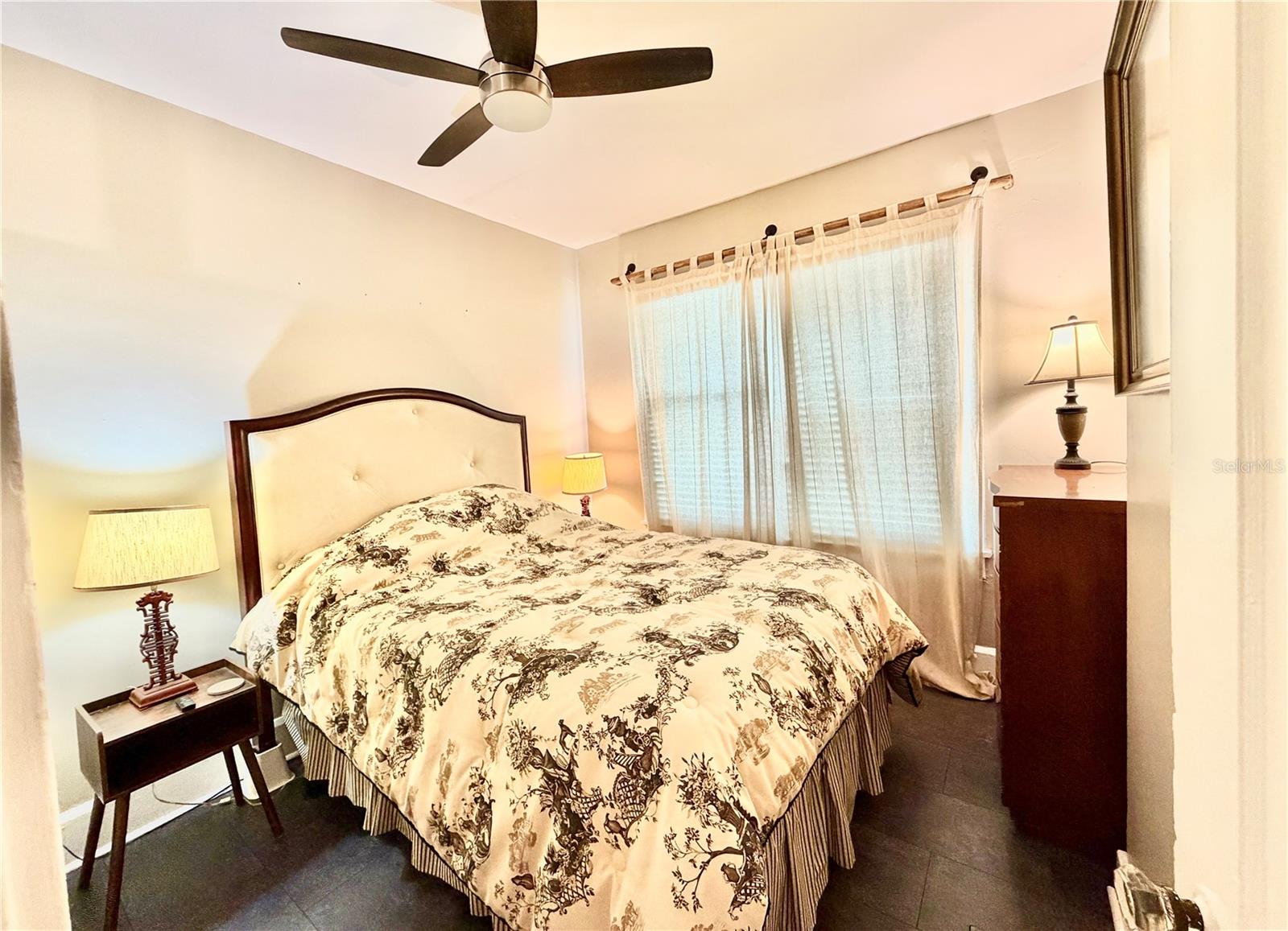 2014 JACKSON ST N #2, ST PETERSBURG, FL, 33704