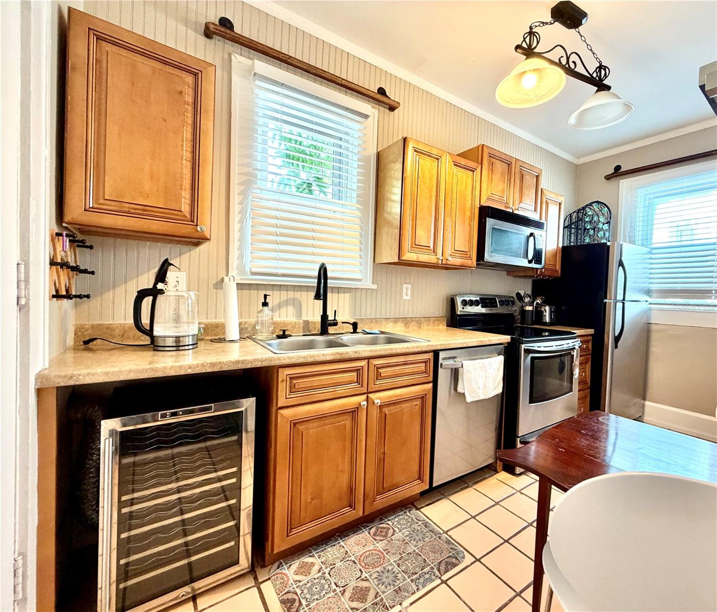 2014 JACKSON ST N #2, ST PETERSBURG, FL, 33704