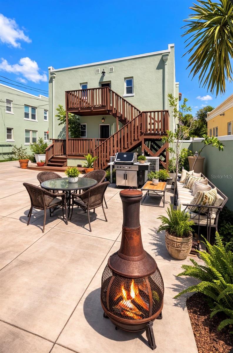 2014 JACKSON ST N #2, ST PETERSBURG, FL, 33704
