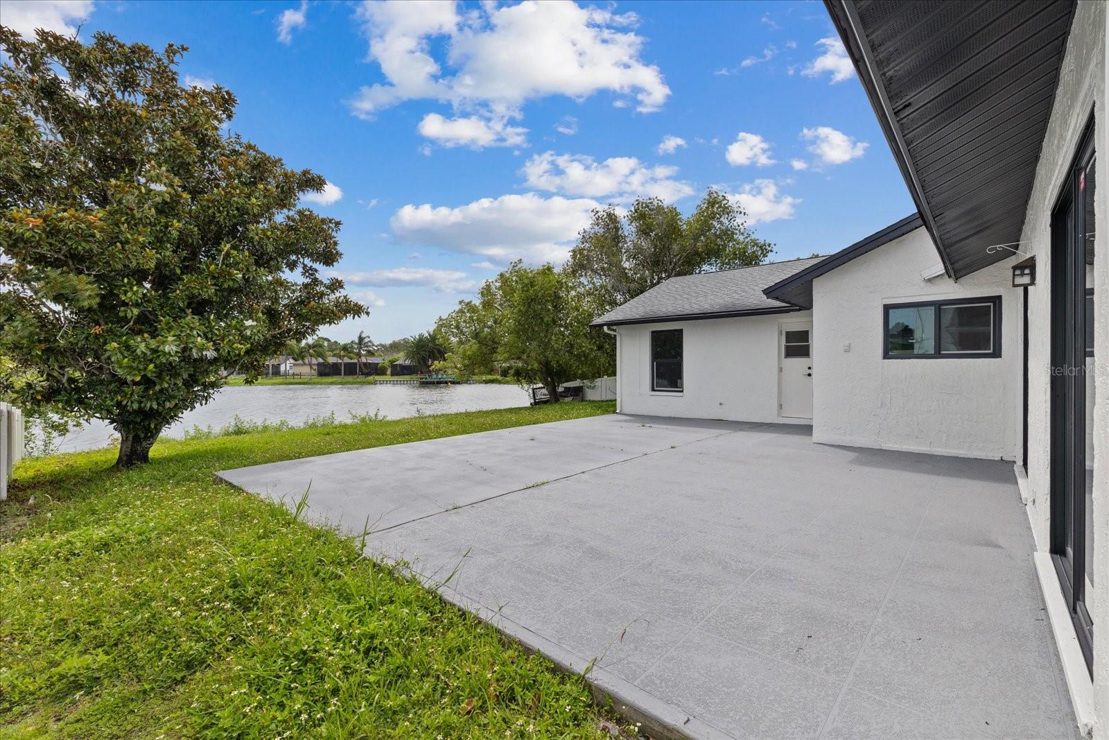 10609 OUT ISLAND DR, TAMPA, FL, 33615