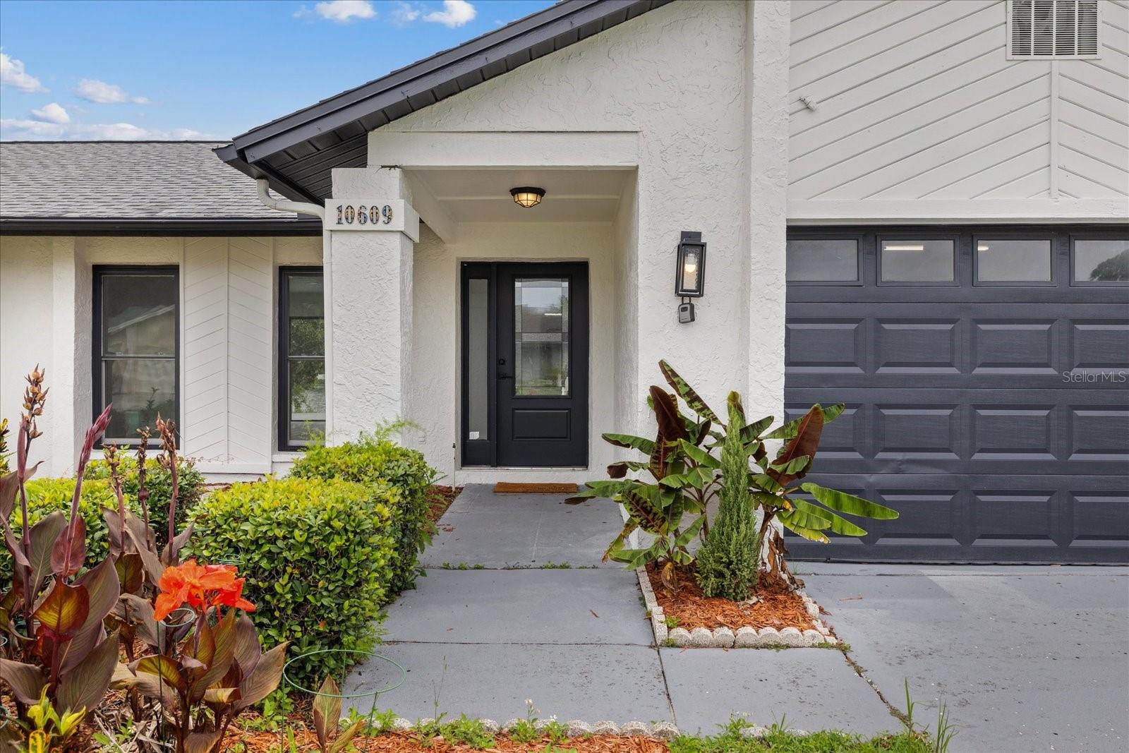 10609 OUT ISLAND DR, TAMPA, FL, 33615