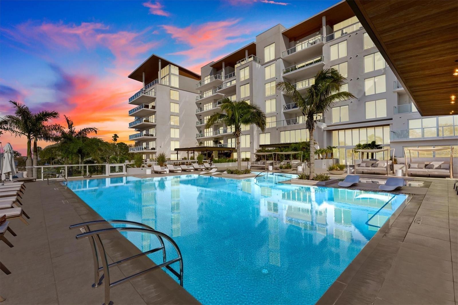 1020 SUNSET POINT RD #310, CLEARWATER, FL, 33755