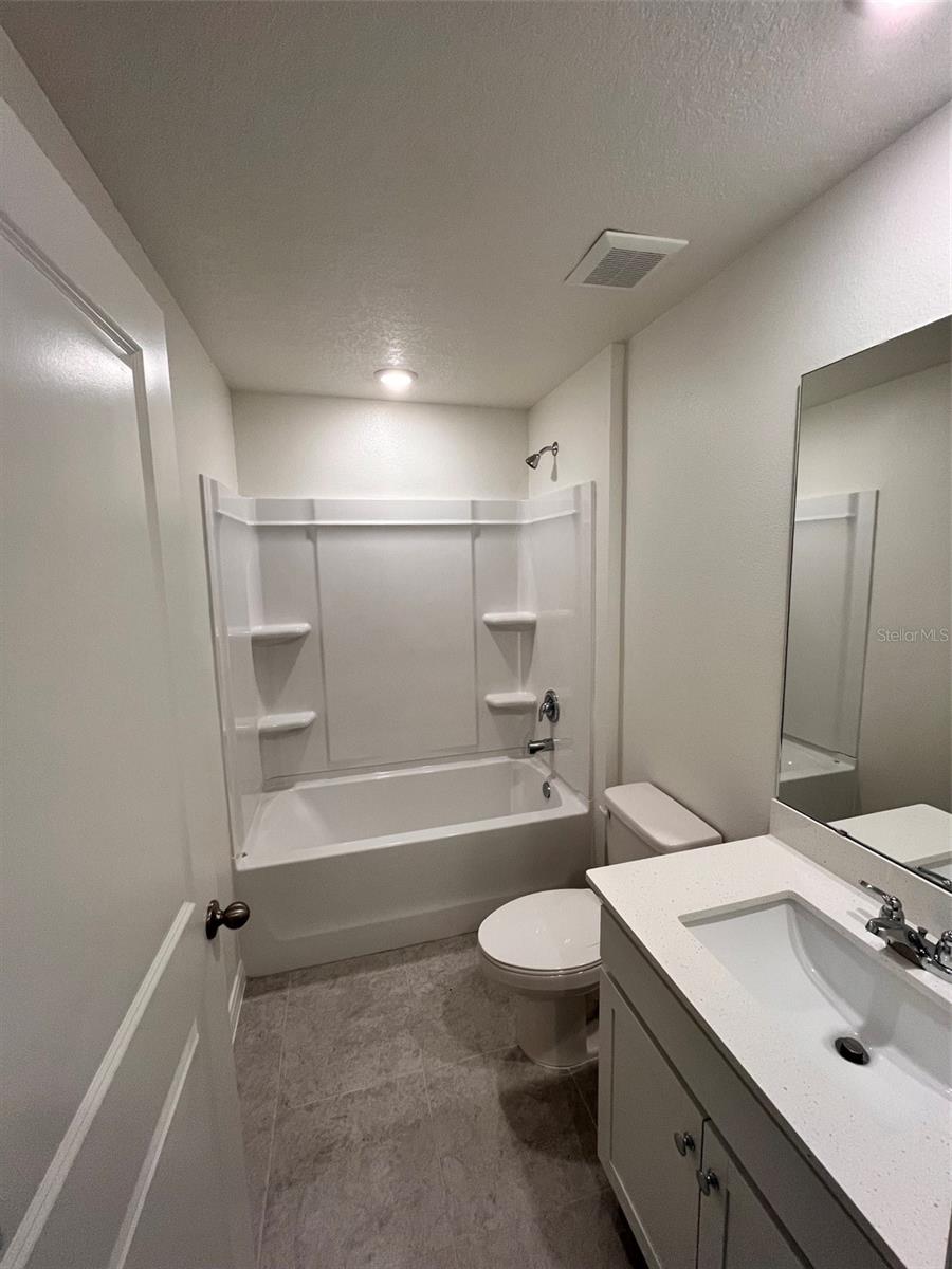 10450 BAYLOR AVE, HASTINGS, FL, 32145