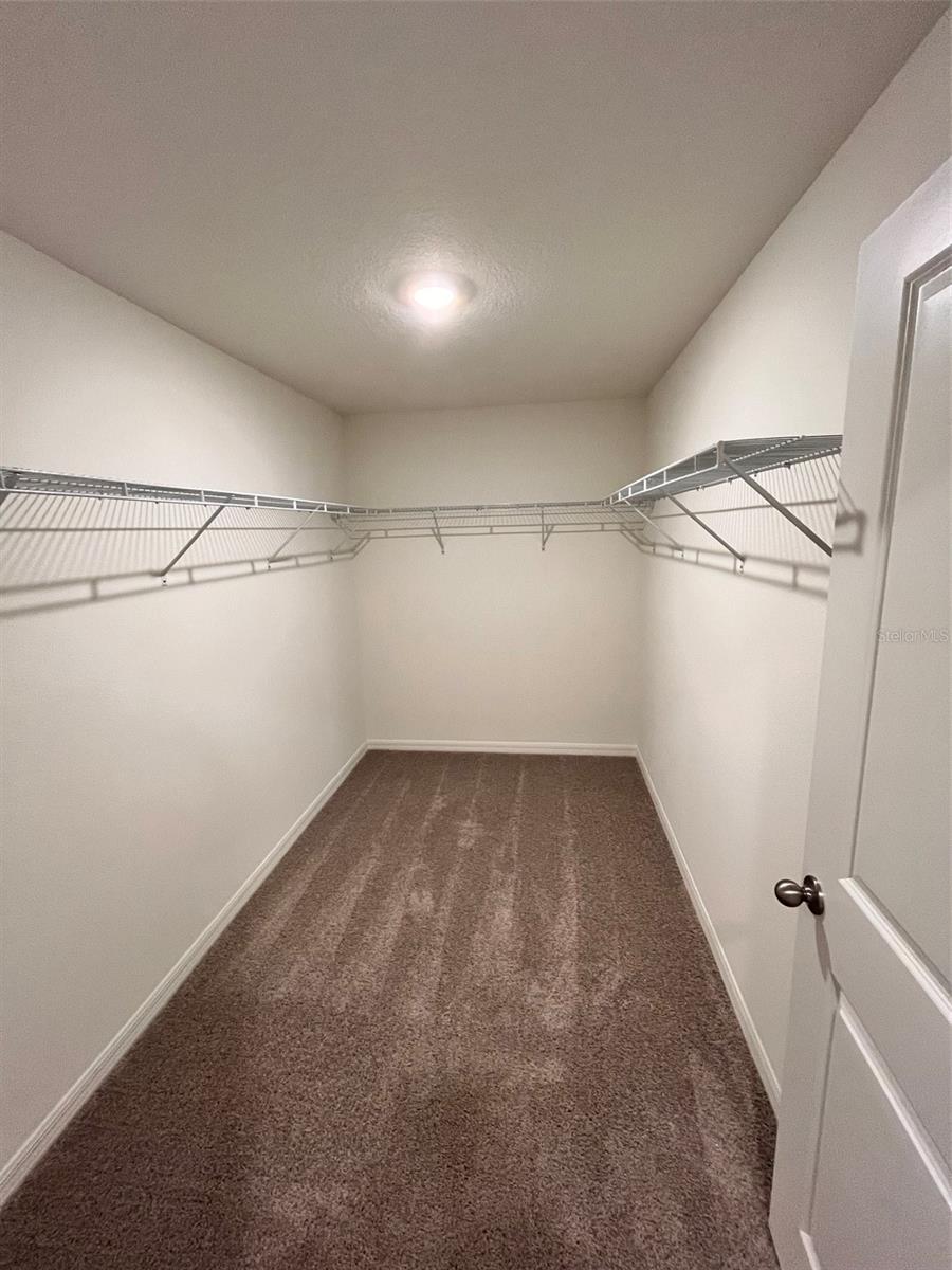 10450 BAYLOR AVE, HASTINGS, FL, 32145