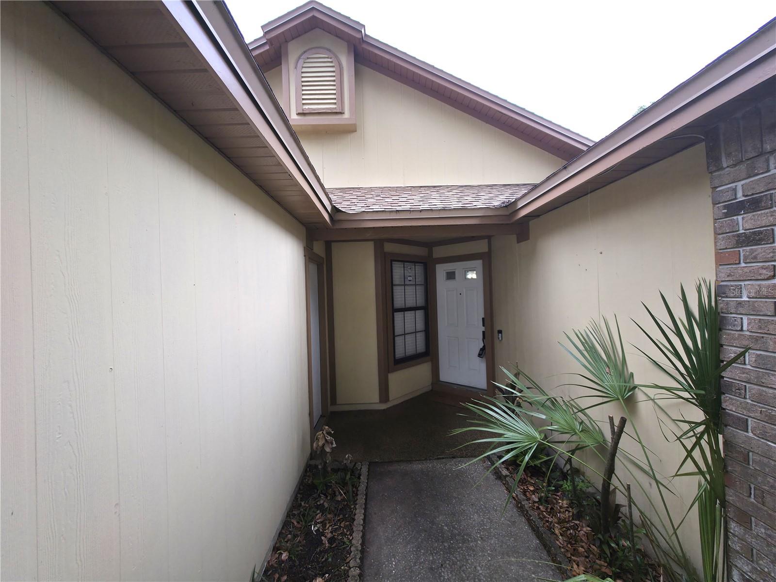 2201 GRASMERE DR, APOPKA, FL, 32703