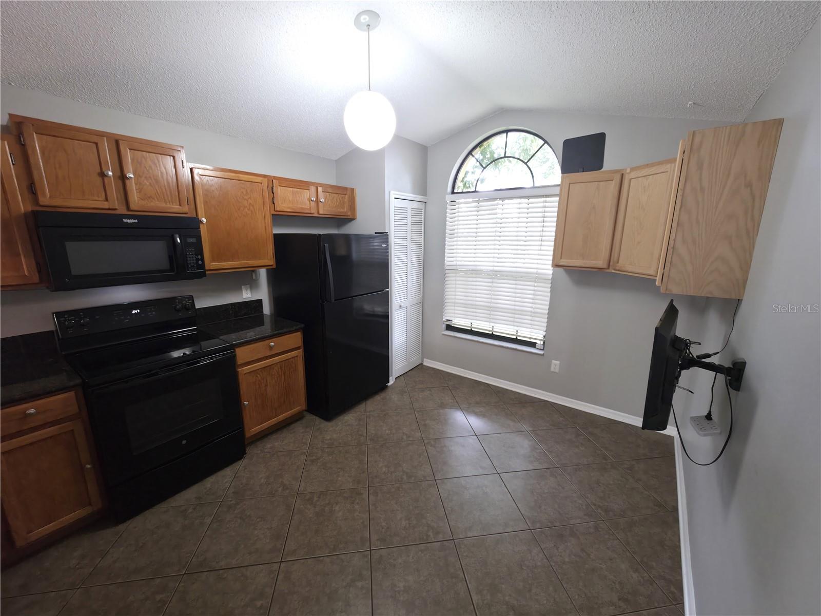 2201 GRASMERE DR, APOPKA, FL, 32703