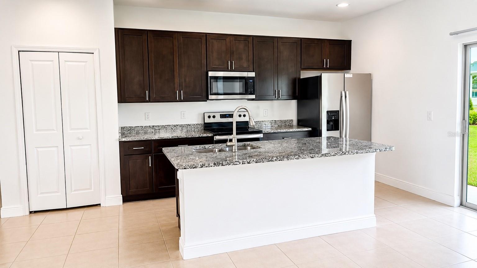 237 CIMARRON DR, KISSIMMEE, FL, 34759