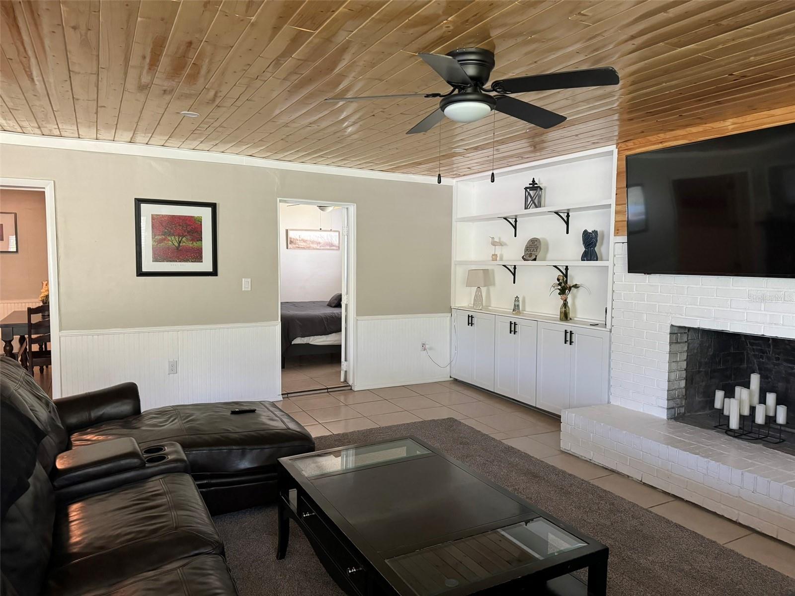 2811 POINCIANA CT, PUNTA GORDA, FL, 33950