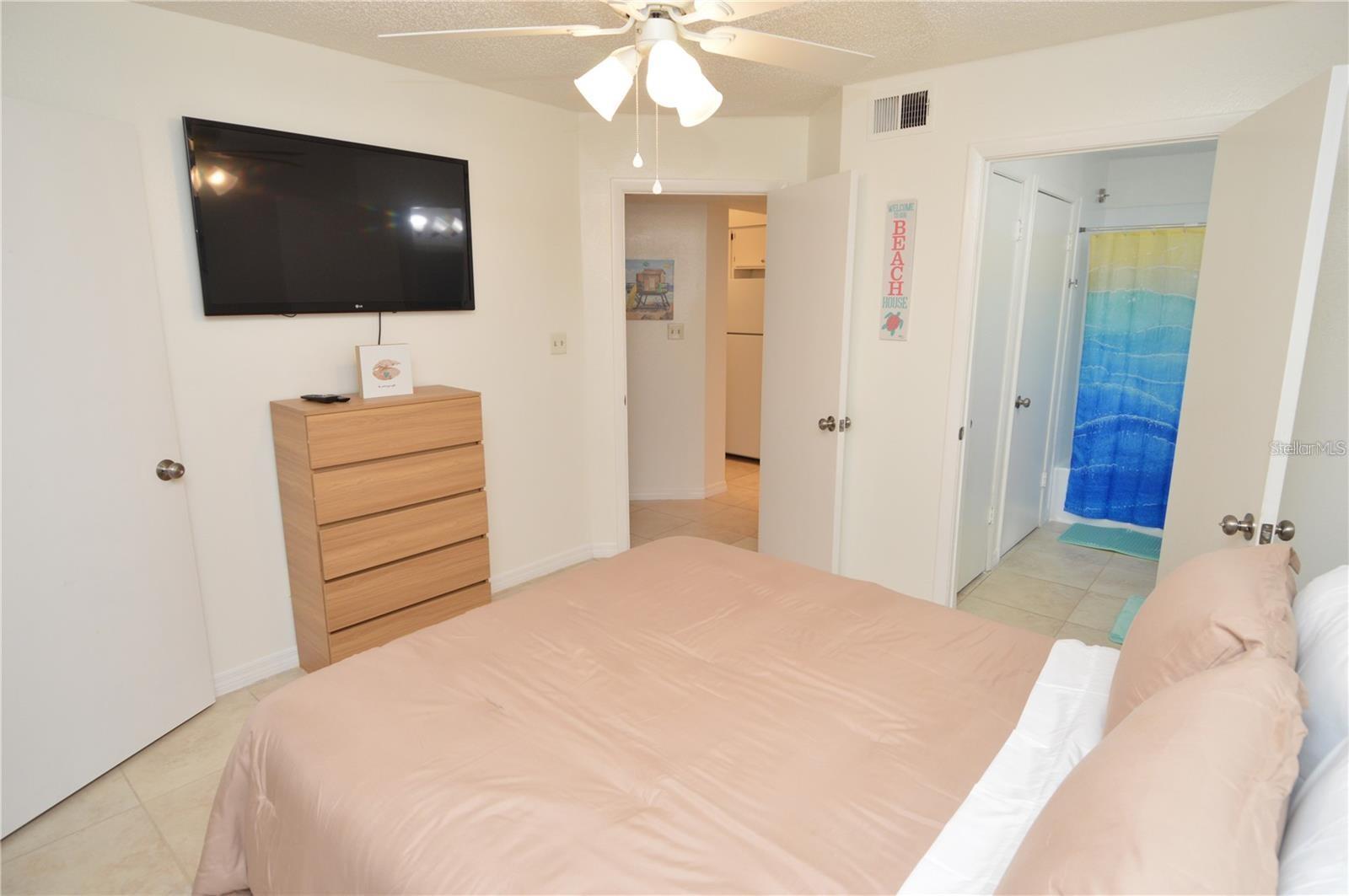 8625 MALLARD RESERVE DR #101, TAMPA, FL, 33614