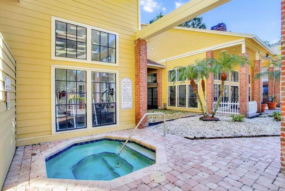 8625 MALLARD RESERVE DR #101, TAMPA, FL, 33614