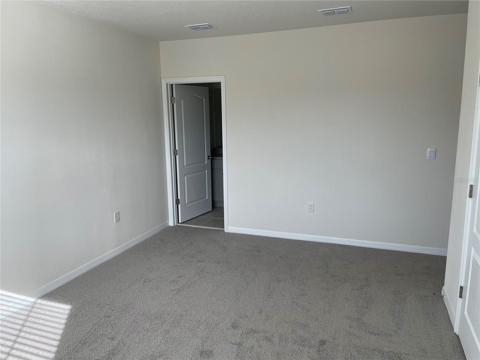 3057 CANARY AVE, DAVENPORT, FL, 33837