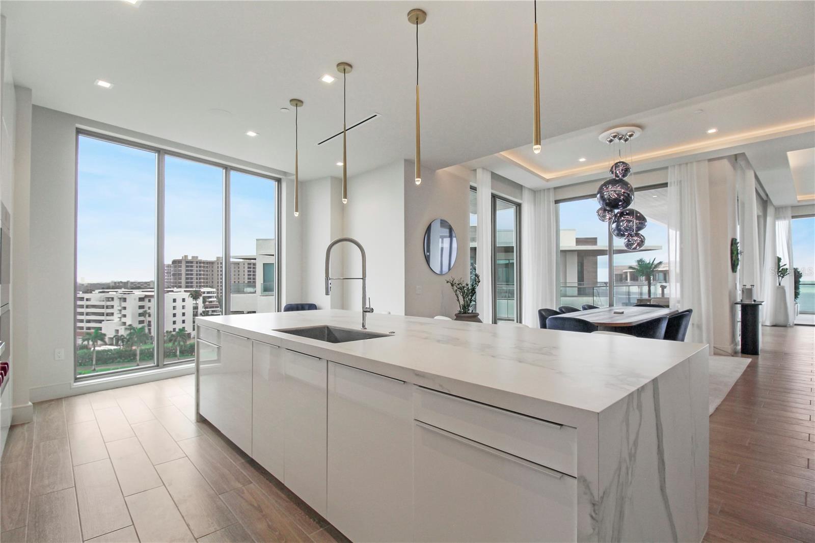 1591 GULF OF MEXICO DR #619, LONGBOAT KEY, FL, 34228
