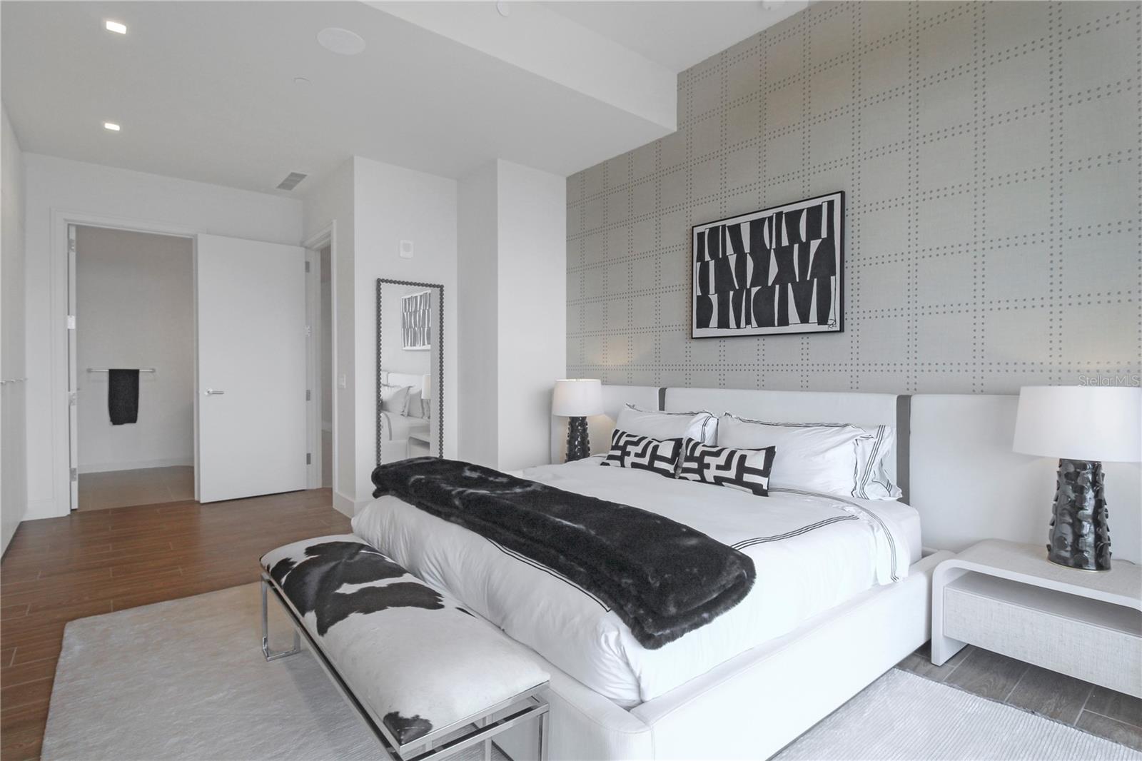 1591 GULF OF MEXICO DR #619, LONGBOAT KEY, FL, 34228