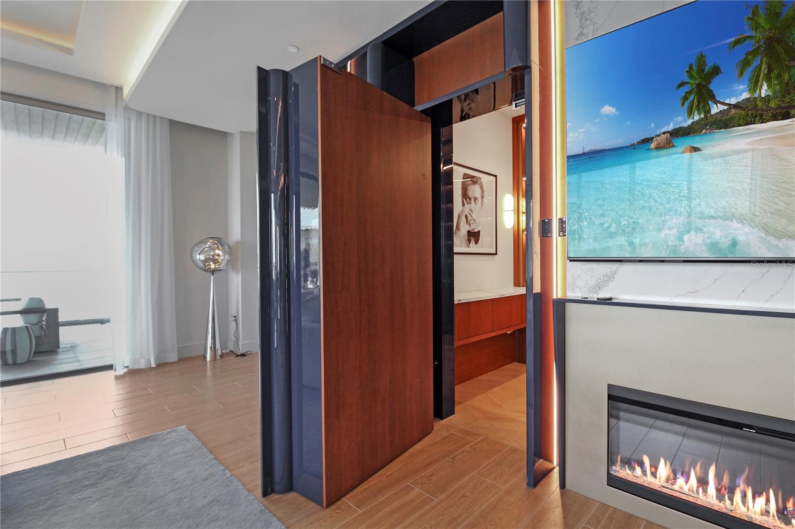 1591 GULF OF MEXICO DR #619, LONGBOAT KEY, FL, 34228
