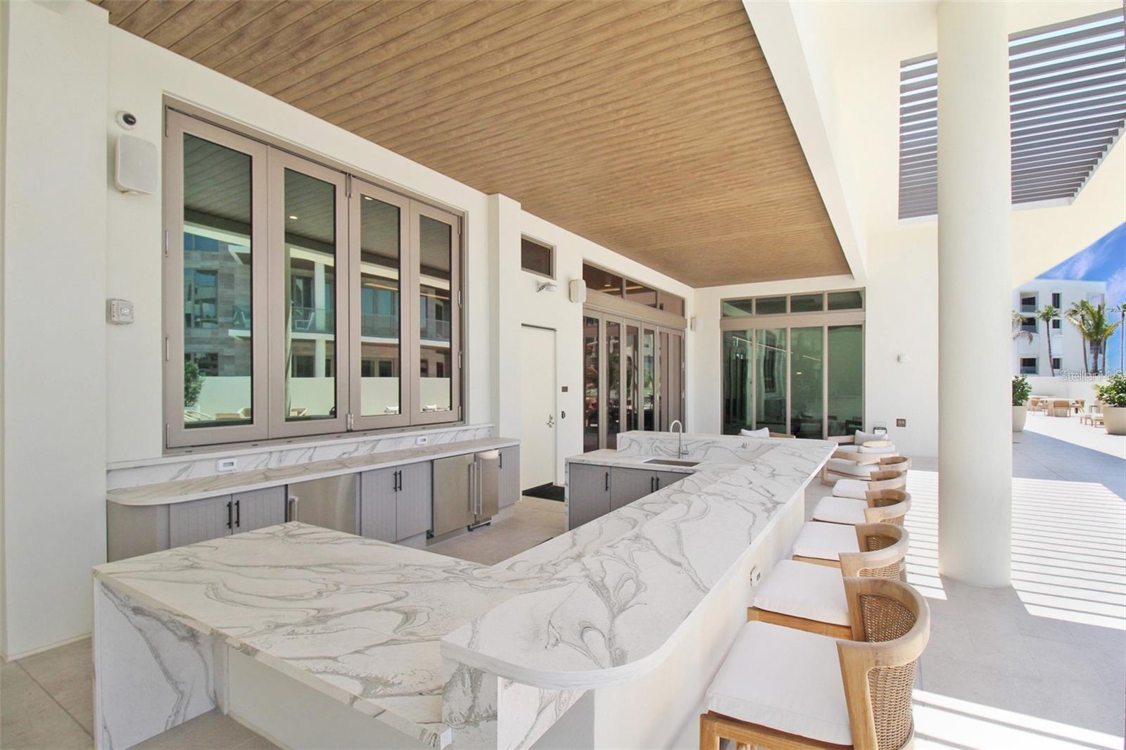 1591 GULF OF MEXICO DR #619, LONGBOAT KEY, FL, 34228