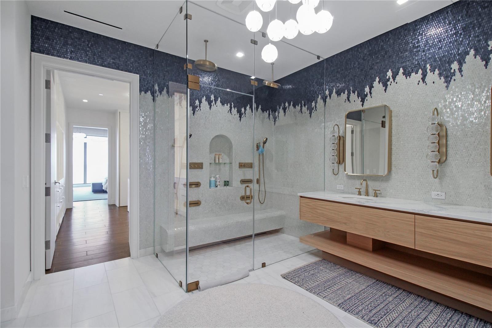 1591 GULF OF MEXICO DR #619, LONGBOAT KEY, FL, 34228