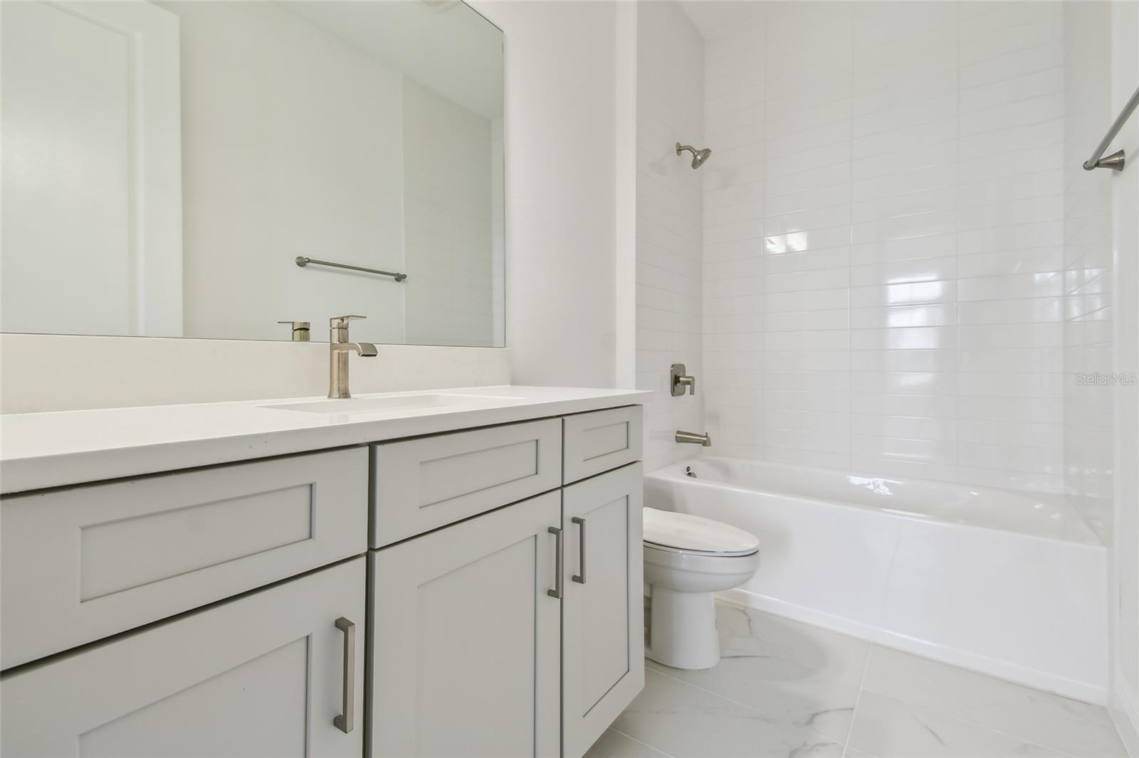 9681 CRYSTAL ISLES CIR, SARASOTA, FL, 34241